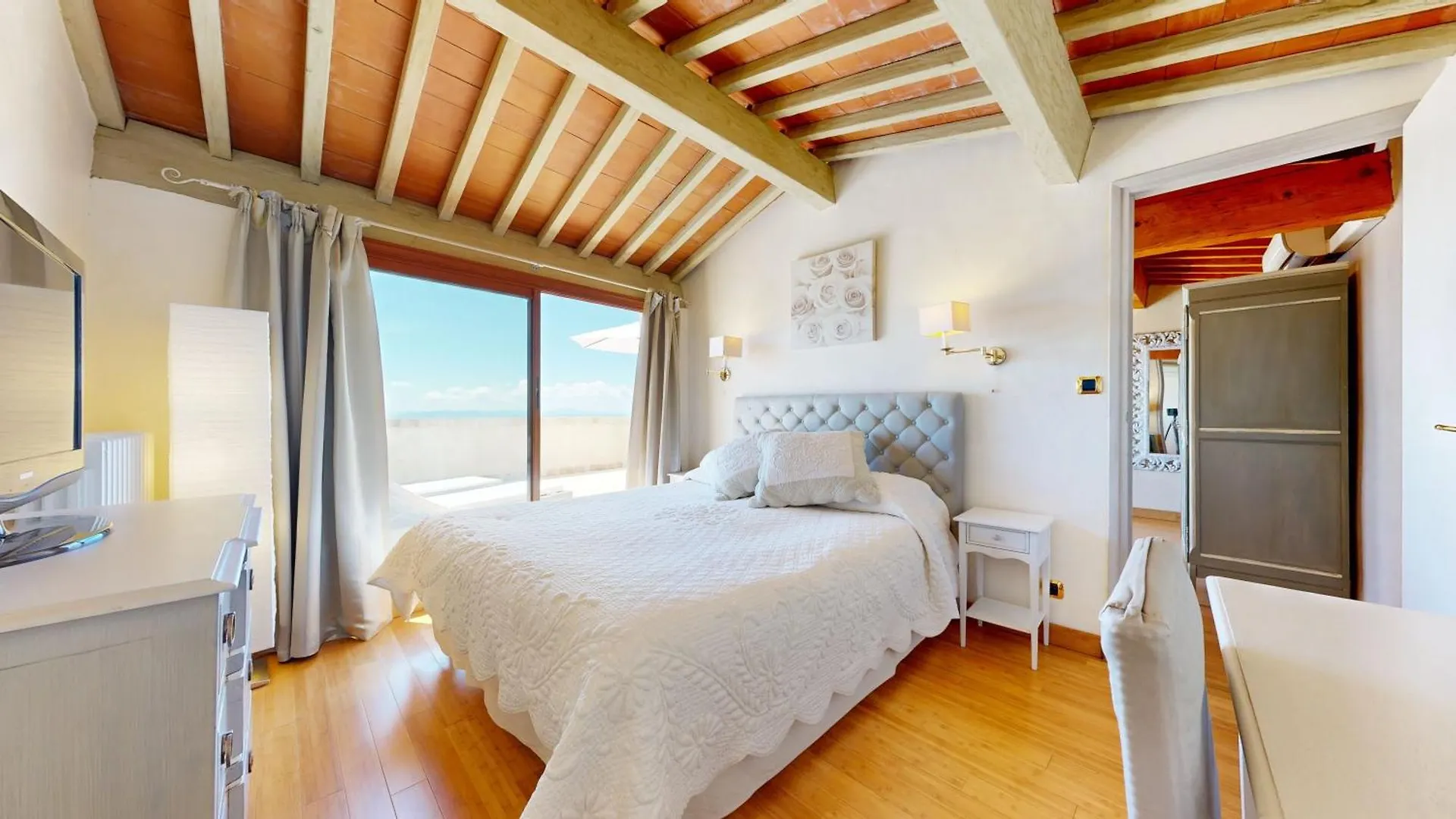 La Petite Auberge Tourtour Hotel
