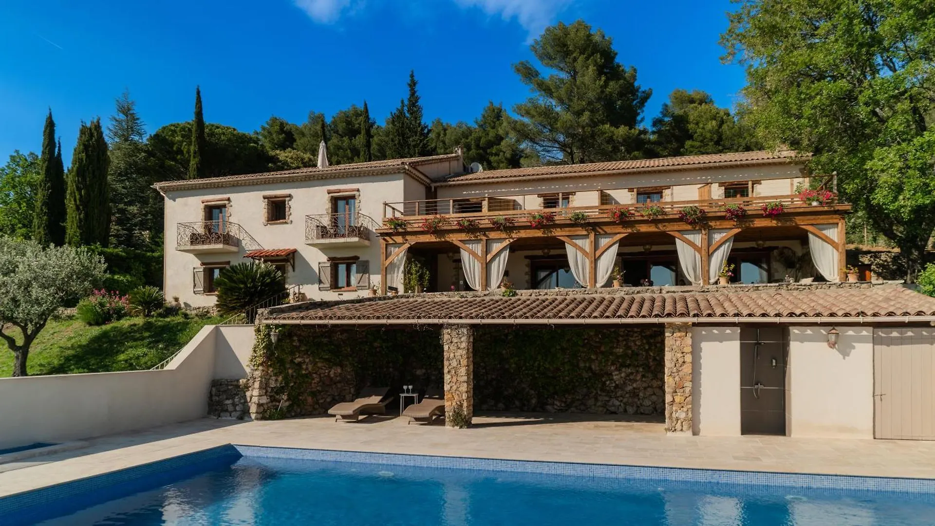 La Petite Auberge Tourtour Γαλλία